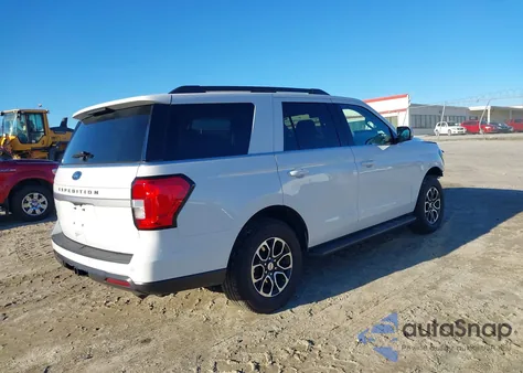 2022 Ford Expedition Xlt z USA, uszkodzony, nr VIN 1FMJU1HT5NEA35636